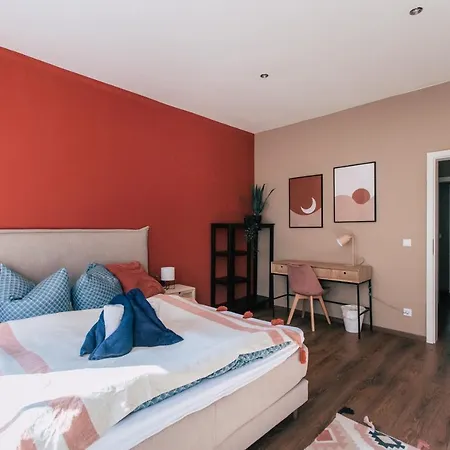 公寓 Luga Homes - Mitte