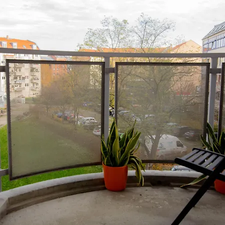 Luga Homes - Mitte 公寓