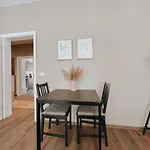 Apartamento Luga Homes - Mitte *