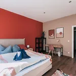 Apartamento Luga Homes - Mitte