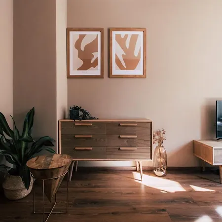 Luga Homes - Mitte *