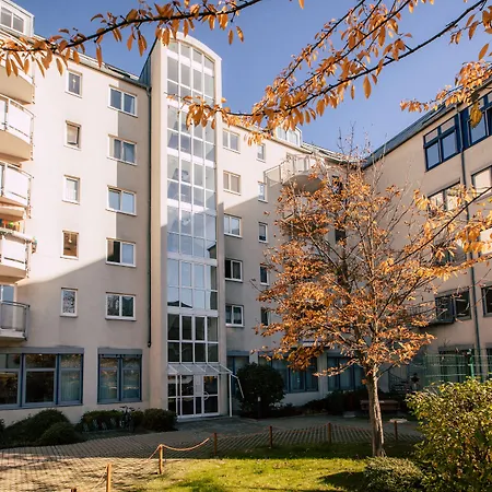 Luga Homes - Mitte Apartment *