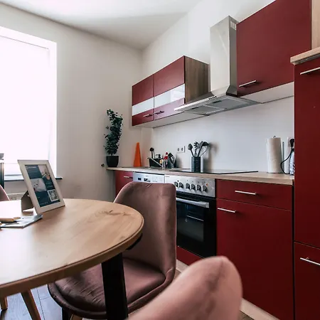 Luga Homes - Mitte Lipsia