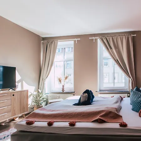 Appartamento Luga Homes - Mitte *